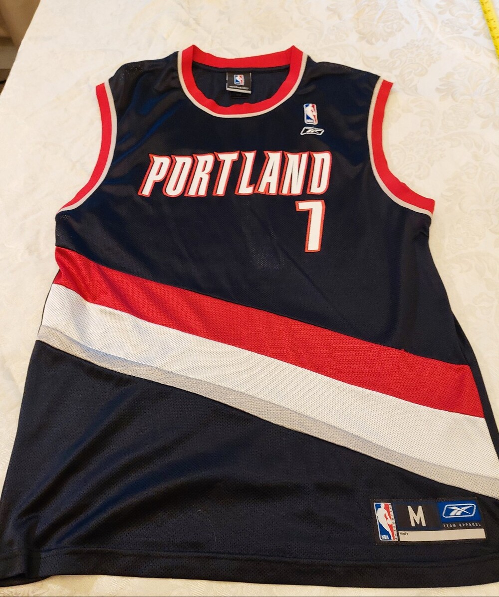NBA Portland Trailblazers Brandon Roy #7 Reebok Jersey.